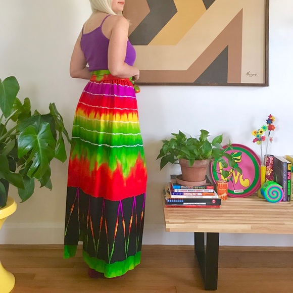 Vintage 70s psychedelic rainbow maxi skirt S-M - Picture 3 of 5
